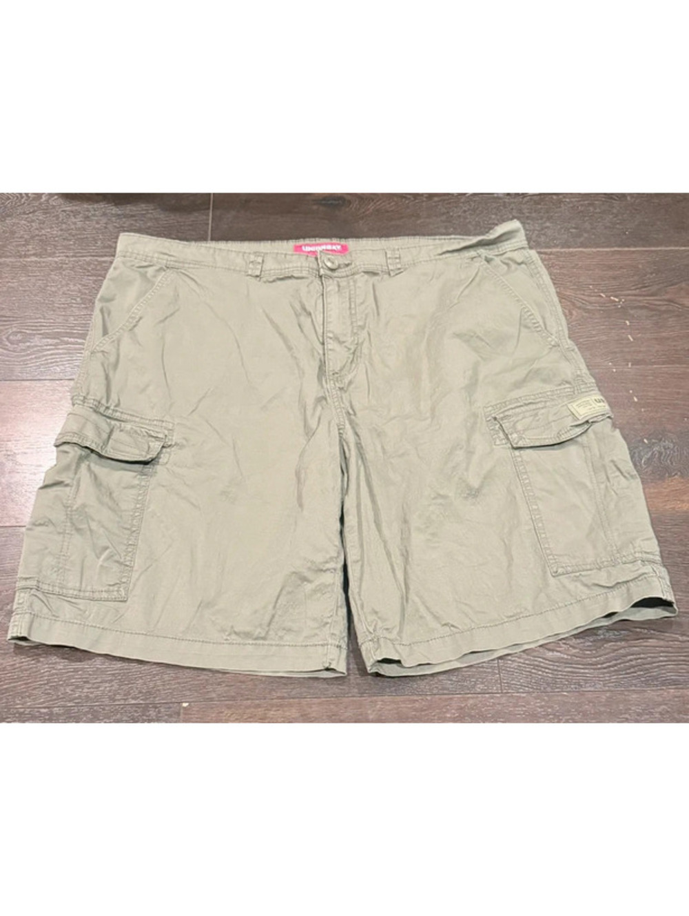 Unionbay Men’s Olive Green Cargo Shorts Size 40 H26
